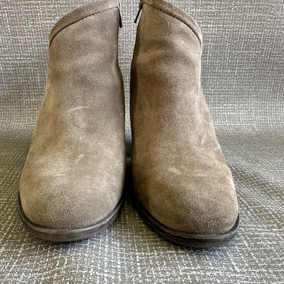 Lucky Brand Womens Salza Brown Tan Leather suede Block Heel Booties 9 Medium - Picture 6 of 15